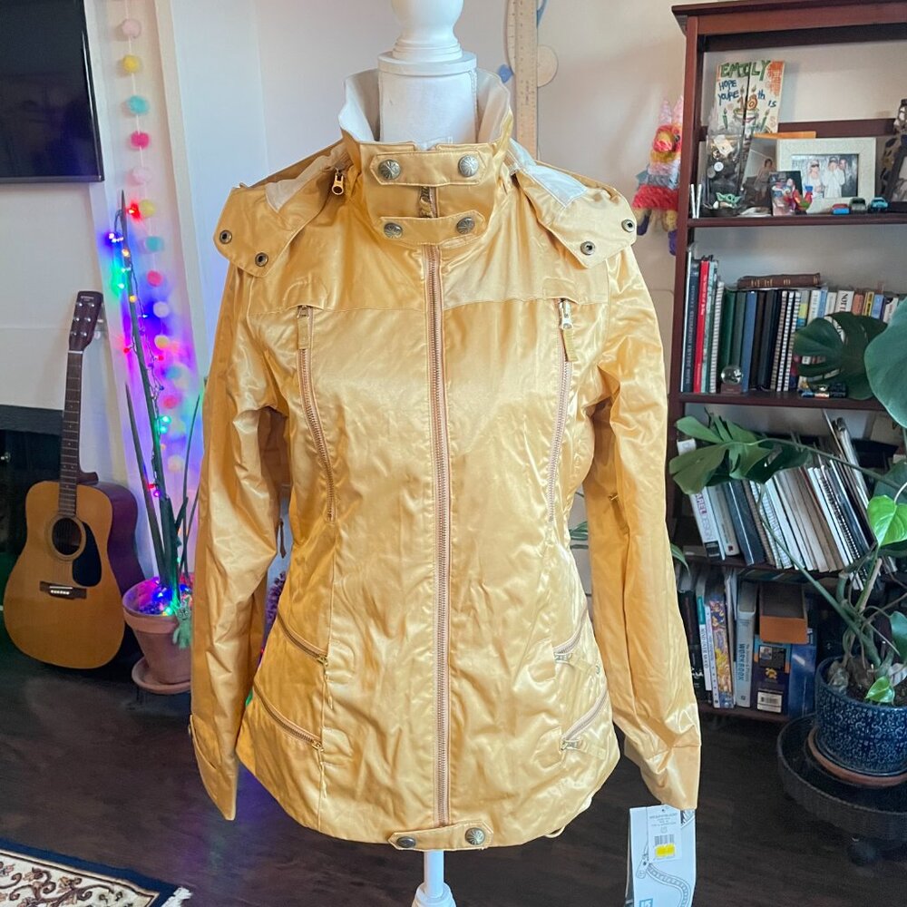 2008 Burton Gold Women's Elevation Jacket - Medium